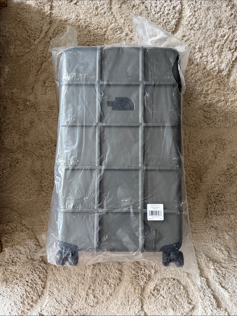 The North Face All Weather 30in Spinner New Taupe Green Brand New
